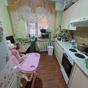 Продажа 3-комнатной квартиры, 60 м, Абылай хана, дом 14/1