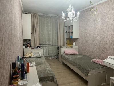 Продажа 4-комнатной квартиры, 110 м, Рыскулбекова, дом 7