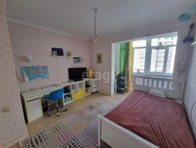 Продажа 4-комнатной квартиры, 135 м, Кенесары хана, дом 54