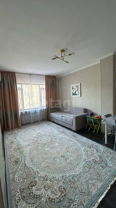 Продажа 2-комнатной квартиры, 48 м, Сатпаева, дом 20