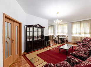 2-комн. квартира , 82м² , 1/3 этаж