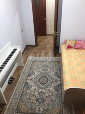 Продажа 3-комнатной квартиры, 60 м, Алмагуль мкр-н, дом 286