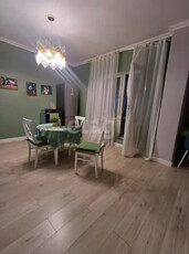 2-комн. квартира , 80м² , 2/9 этаж