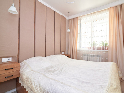 Продажа 2-комнатной квартиры, 56 м, Байтурсынова, дом 39