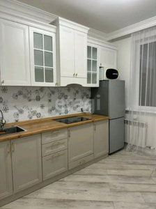 Продажа 1-комнатной квартиры, 40 м, Толе би, дом 46