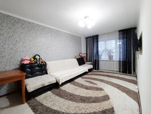 Продажа 3-комнатной квартиры, 60 м, Абая, дом 27