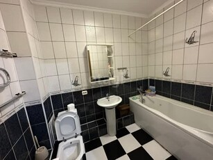 2-комн. квартира , 64м² , 3/18 этаж