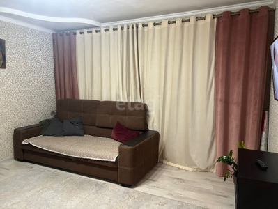 Продажа 1-комнатной квартиры, 42 м, Мустафина, дом 15