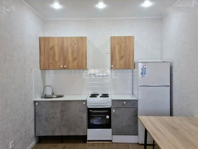 Продажа 2-комнатной квартиры, 42 м, Байтурсынова, дом 39