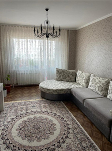 Продажа 3-комнатной квартиры, 90 м, Шахтеров, дом 60