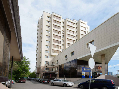 Продажа 3-комнатной квартиры, 82 м, Женис, дом 72