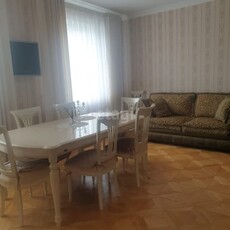 4-комн. квартира , 165м² , 3/20 этаж