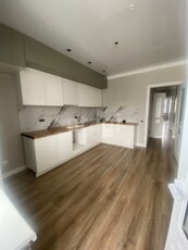 3-комн. квартира , 93м² , 8/10 этаж