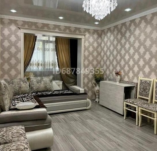 4 комнатная квартира, 10 микрорайон 35 — Кайкармет Базар