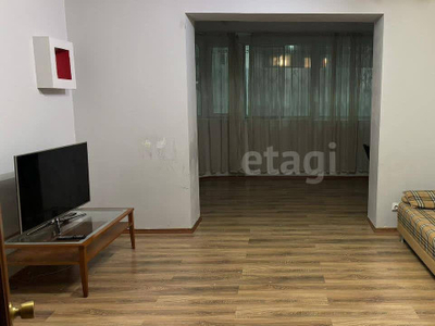 Продажа 2-комнатной квартиры, 68 м, Самал-2 мкр-н, дом 31