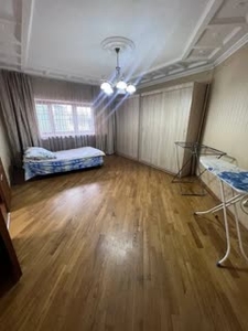 2-комн. квартира , 60м² , 1/8 этаж