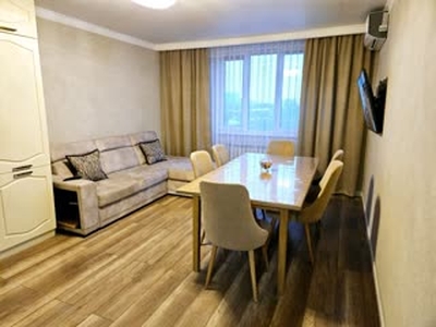 3-комн. квартира , 90м² , 7/10 этаж