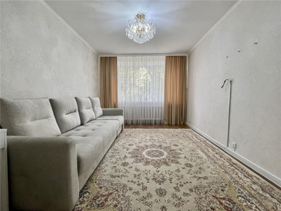 Продажа 4-комнатной квартиры, 86 м, Шахтеров, дом 31