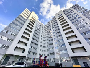 Продажа 2-комнатной квартиры, 70 м, Нарикбаева, дом 4