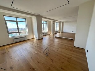 3-комн. квартира , 160м² , 21/21 этаж