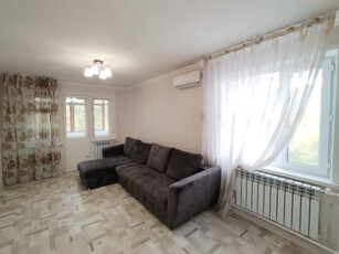 Продажа 1-комнатной квартиры, 30 м, Ержанова