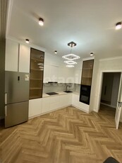 4-комн. квартира , 120м² , 2/9 этаж