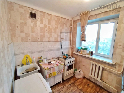 1-комнатная квартира, 32 м², 3/5 этаж, Жетысу