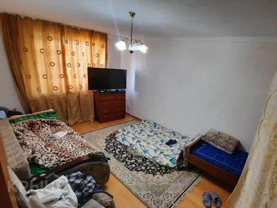 1-комнатная квартира, 38 м², 8/9 этаж, Сауран 12/2