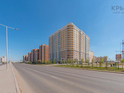 1-комнатная квартира, 40 м², 14/16 этаж, Айтматова 36/8