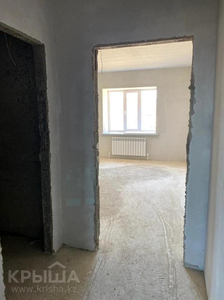 1-комнатная квартира, 43 м², 3/9 этаж, мкр. Батыс-2 25Г — Мангилик ел