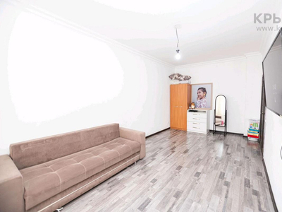 1-комнатная квартира, 45 м², 2/23 этаж, Кошкарбаева 32/1