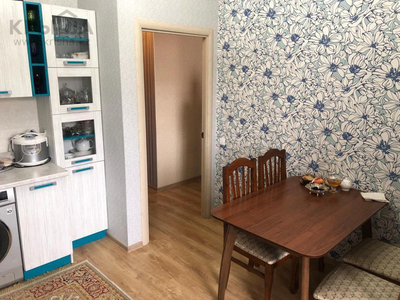 3-комнатная квартира, 77 м², 7/8 этаж, Улы Дала 6 — Сауран