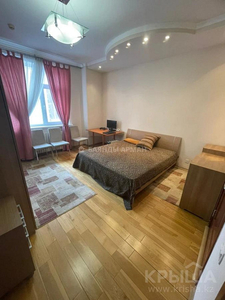 4-комнатная квартира, 121 м², 5/9 этаж, Сарайшык 34 — Акмешит