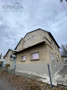 8-комнатный дом, 497 м², 5 сот., Чернова 58