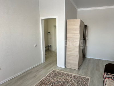 Продажа 1-комнатной квартиры, 38 м, Айтматова, дом 47