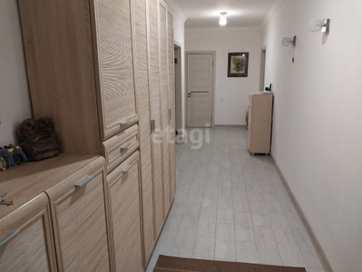 Продажа 2-комнатной квартиры, 76 м, Е 489 улица, дом 5