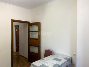 Продажа 1-комнатной квартиры, 39 м, Республики, дом 49