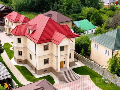 12-комнатный дом, 580 м², 17 сот., мкр Карагайлы 6