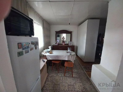 2-комнатный дом, 40 м², 4 сот., мкр Калкаман-1 001