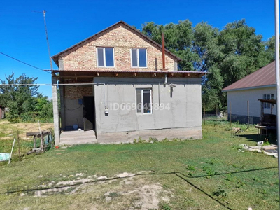 5-комнатный дом, 130 м², 8 сот., Б. Момышулы