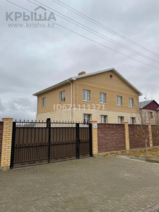 5-комнатный дом, 297 м², 10 сот., Жиембет Жырау 199