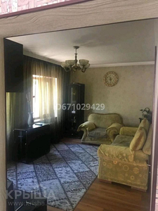 6-комнатный дом, 180 м², 4 сот., Петрозаводская 63а — Бурундайская