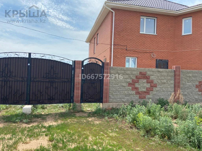 7-комнатный дом, 300 м², 10 сот., 16