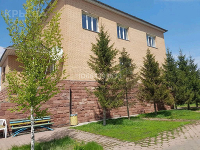 7-комнатный дом, 700 м², 10 сот., Борили 2