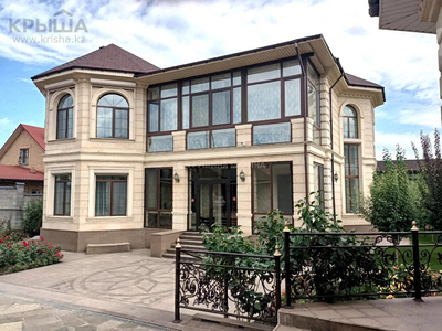 7-комнатный дом, 900 м², 15 сот., мкр Нур Алатау