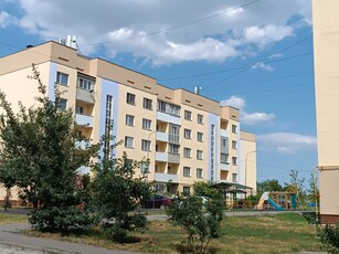 3-ком. квартира, вторичка, 77 кв.м. на 2 этаже