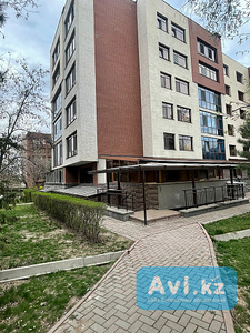 Помещение площадью 452.3 м²