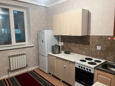 Аренда 1-комнатной квартиры, 40 м, Болекпаева, дом 14 - Жумабаева