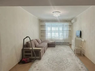 Продажа 2-комнатной квартиры, 70 м, Есенова, дом 15