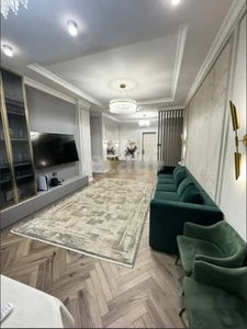 4-комн. квартира , 155.9м² , 8/8 этаж